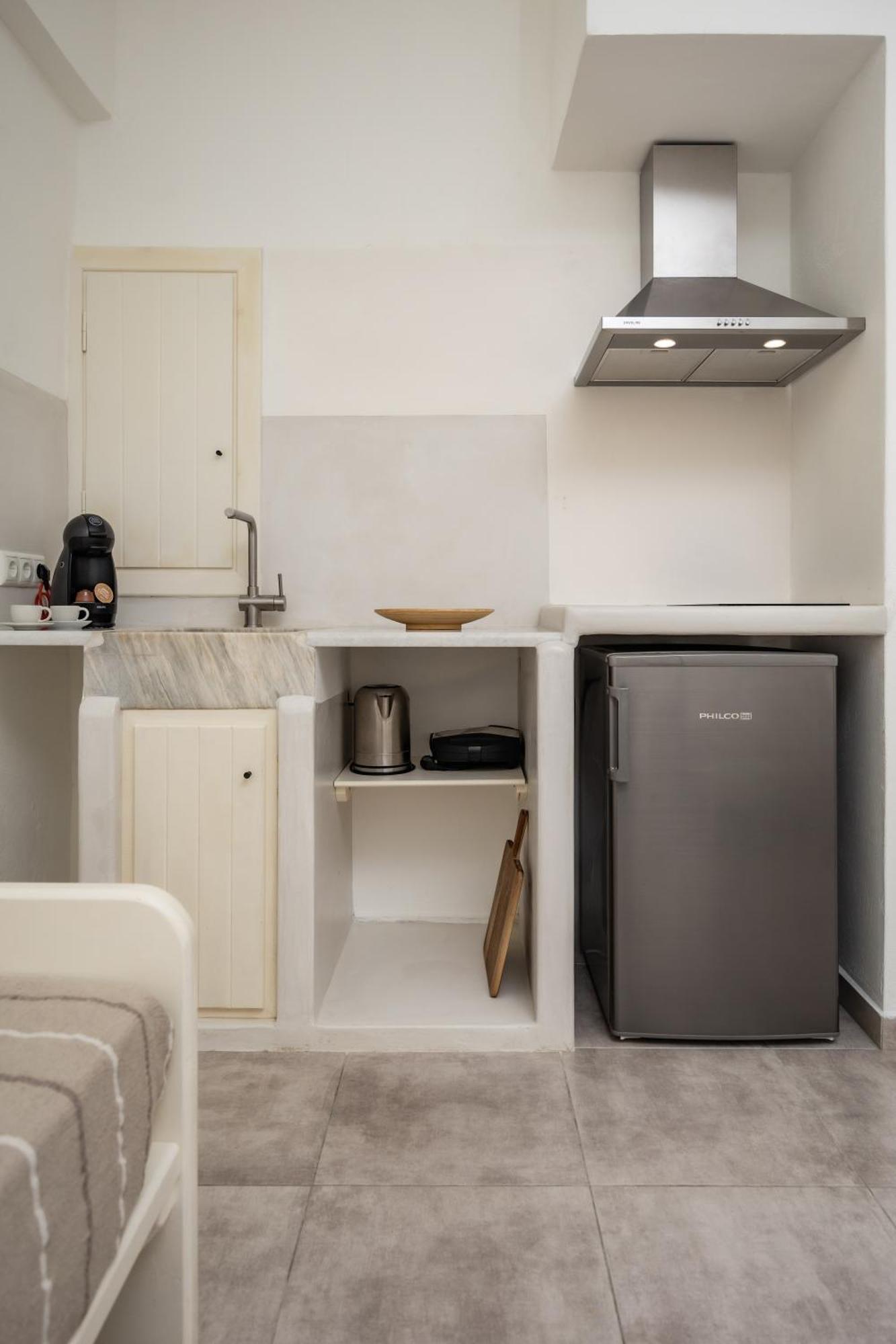 Thea Suites Naxos อาโยส โพรโกปิออส ภายนอก รูปภาพ