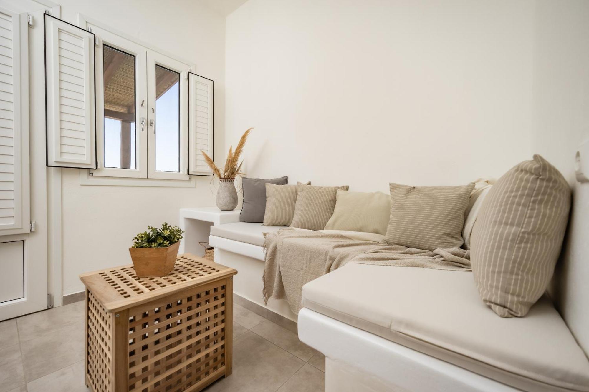 Thea Suites Naxos อาโยส โพรโกปิออส ภายนอก รูปภาพ