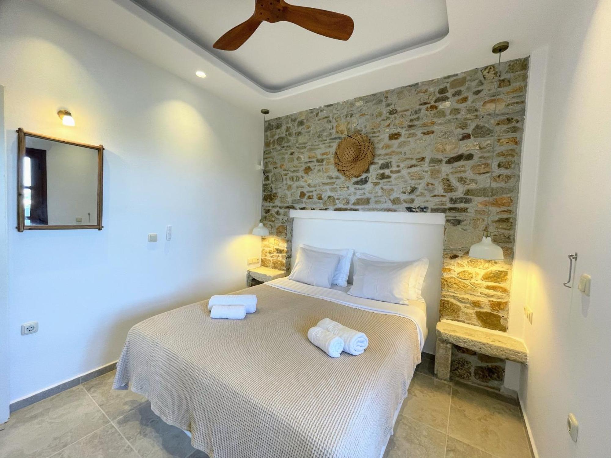 Thea Suites Naxos อาโยส โพรโกปิออส ภายนอก รูปภาพ